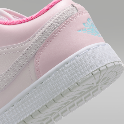 Air Jordan 1 Low SE Big Kids' Shoes. Nike.com